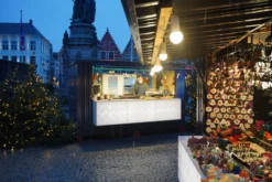 Alternative view of Contenedor Barra Desmontable 8×2 metros Negro RAL 9005