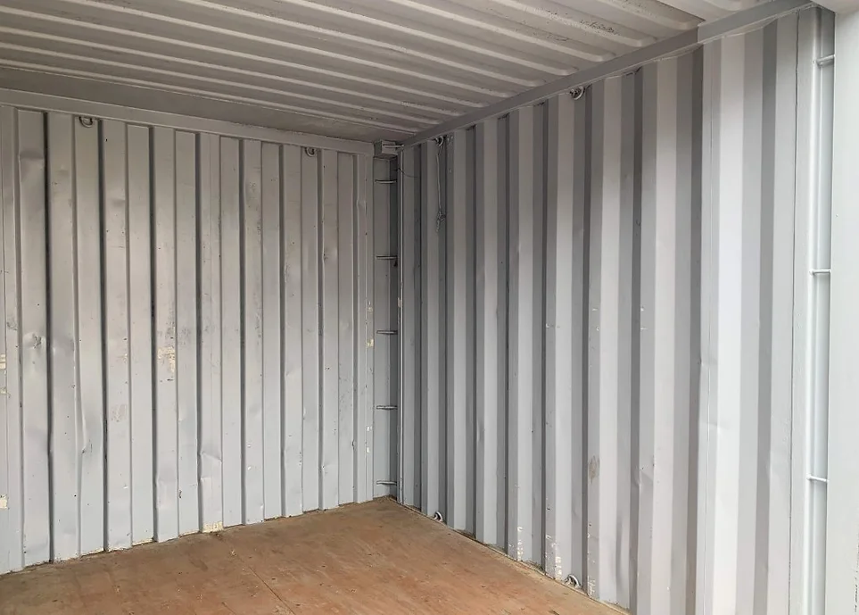 Contenedor de envío usado de 10 pies - Imagen 8