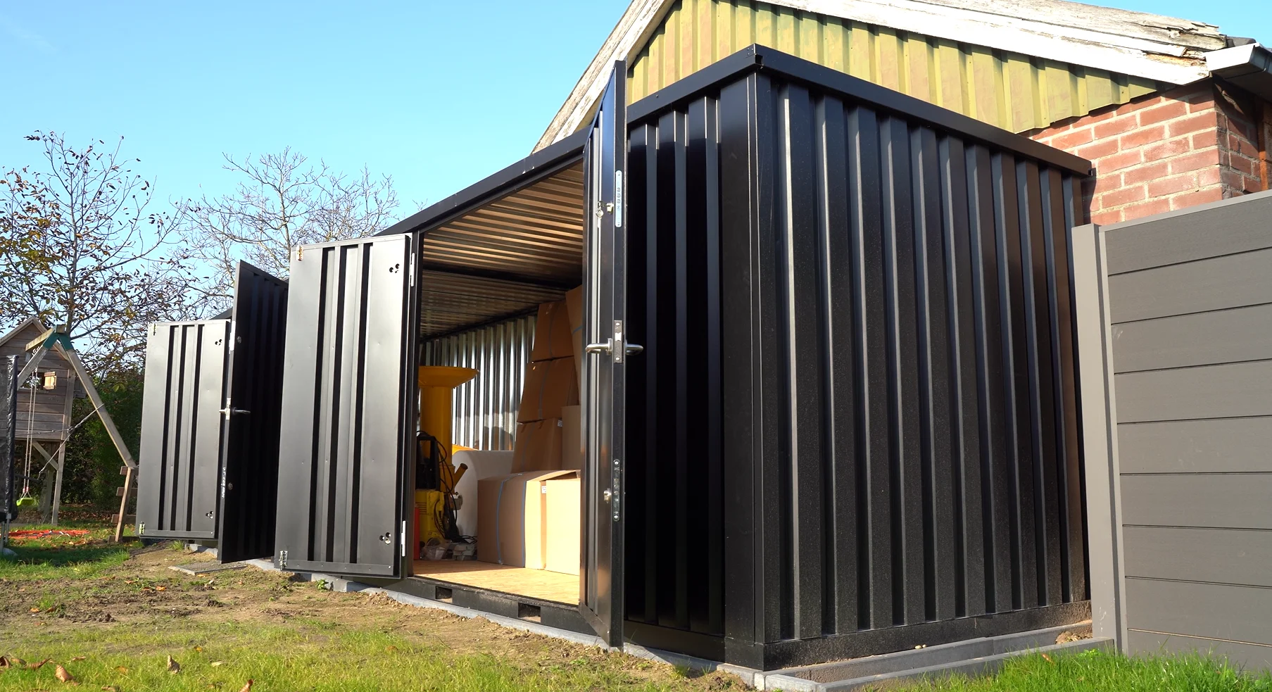 Contenedor de almacenamiento grande modelo estándar 8 x 2 metros