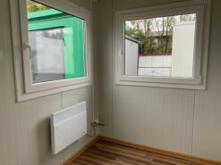 Alternative view of Contenedor 4x2,40m Oficina/Jardín/privado