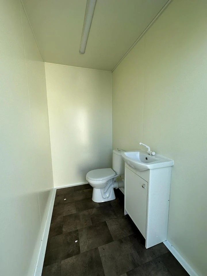 Remolque Sanitario Autónomo con Tanques - Imagen 8