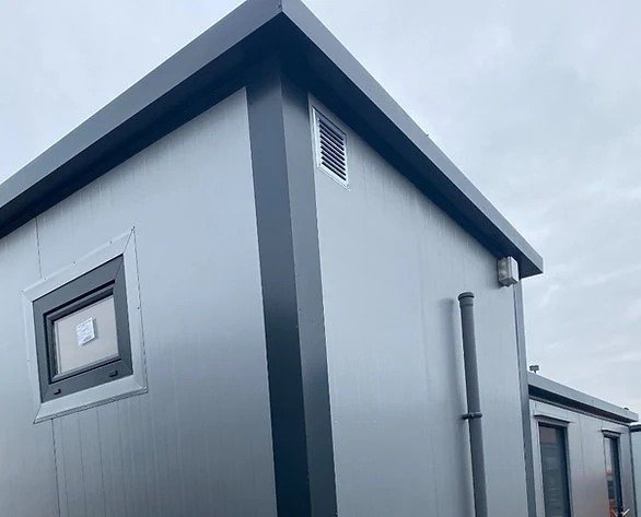 Contenedor Sanitario con Doble Cabina WC - Imagen 4