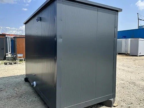 Contenedor Sanitario con 3 Cabinas - Imagen 7